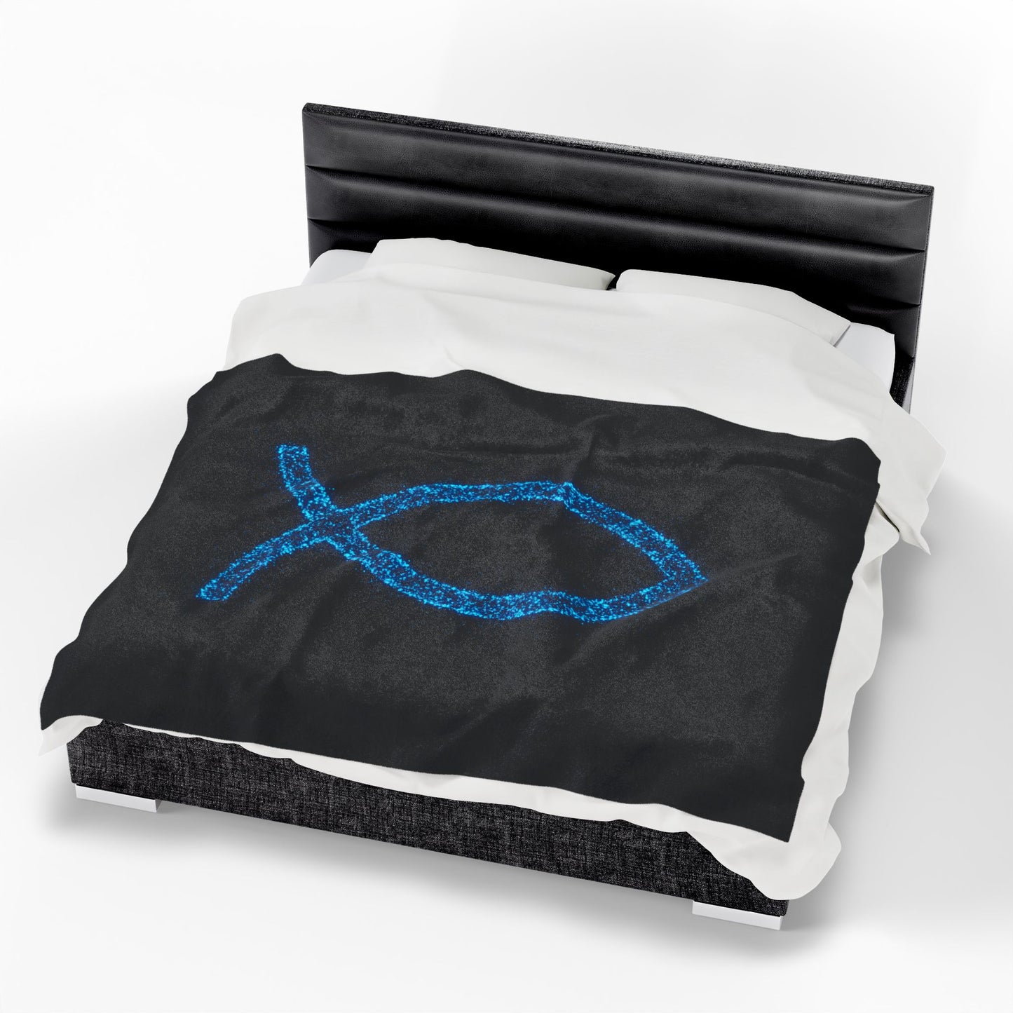 Cozy Velveteen Plush Blanket with Sparkling Blue Fish Design