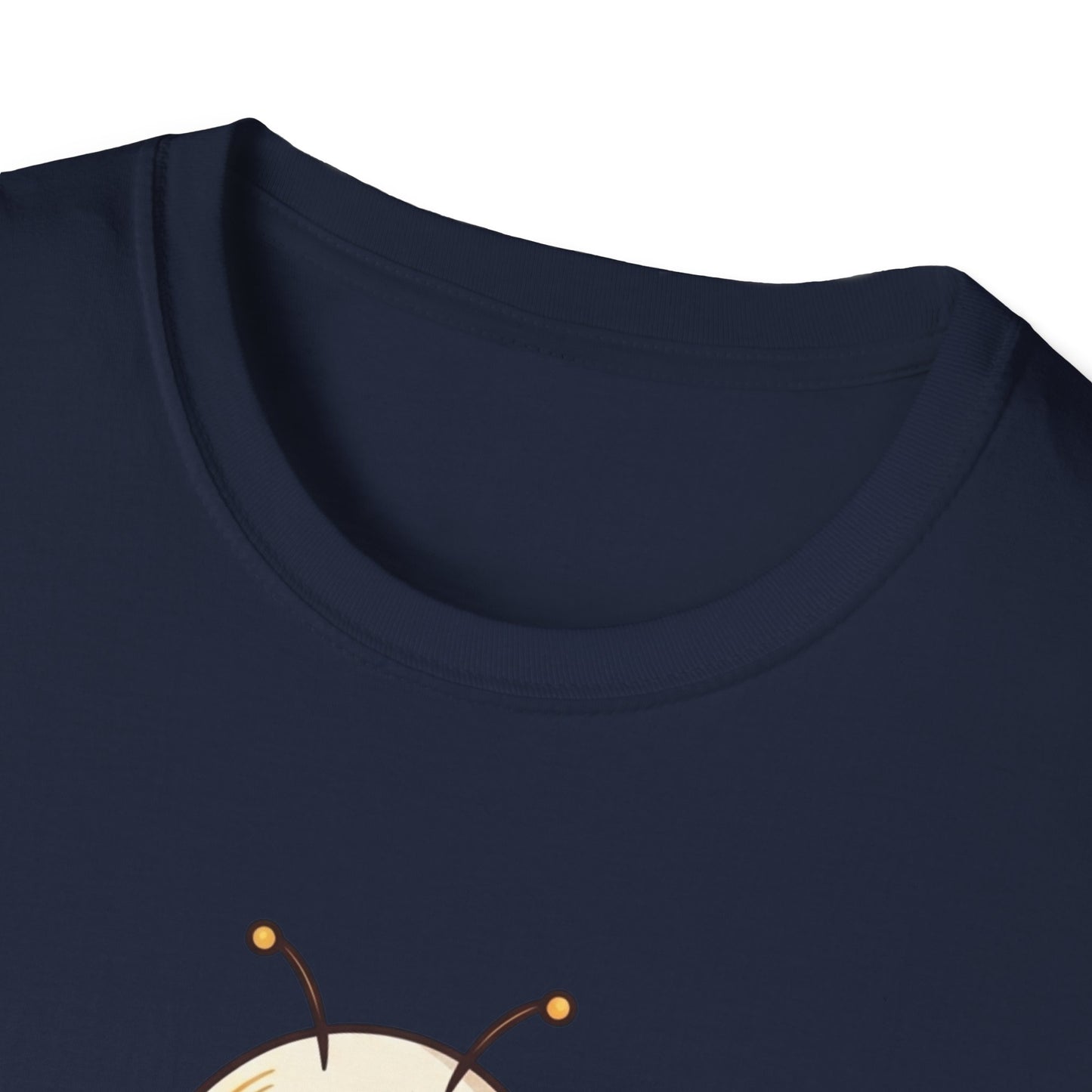 Funny Boo Bee Halloween Shirt – Cute Ghost Bee Costume Tee, Spooky Season Pun Shirt, Bee Lover Gift, Fall T-Shirt, Unisex Sizes