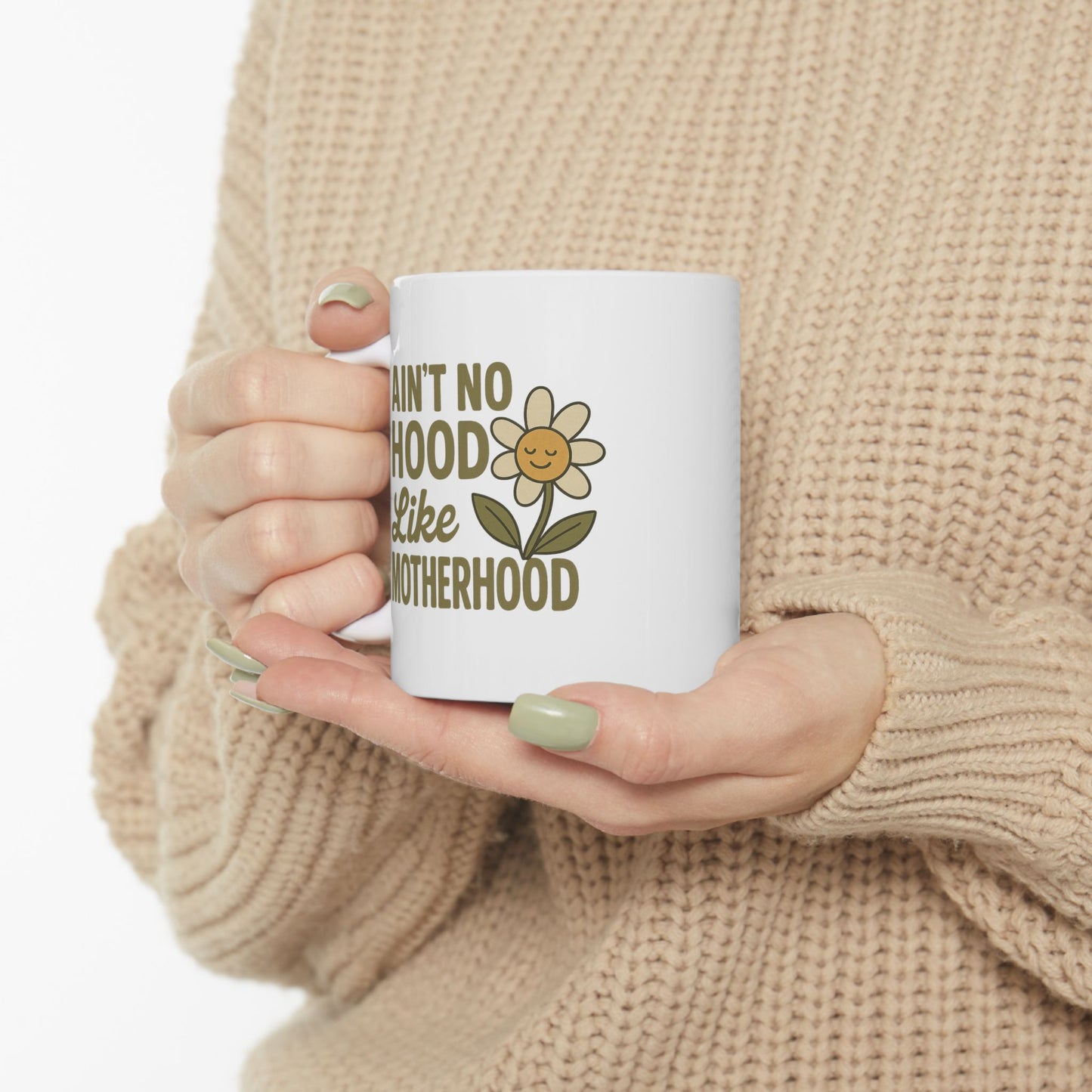 Funny Mom Mug – “Ain’t No Hood Like Motherhood” Coffee Cup | Cute Mother’s Day Gift, Baby Shower Present, New Mom Appreciation Mug