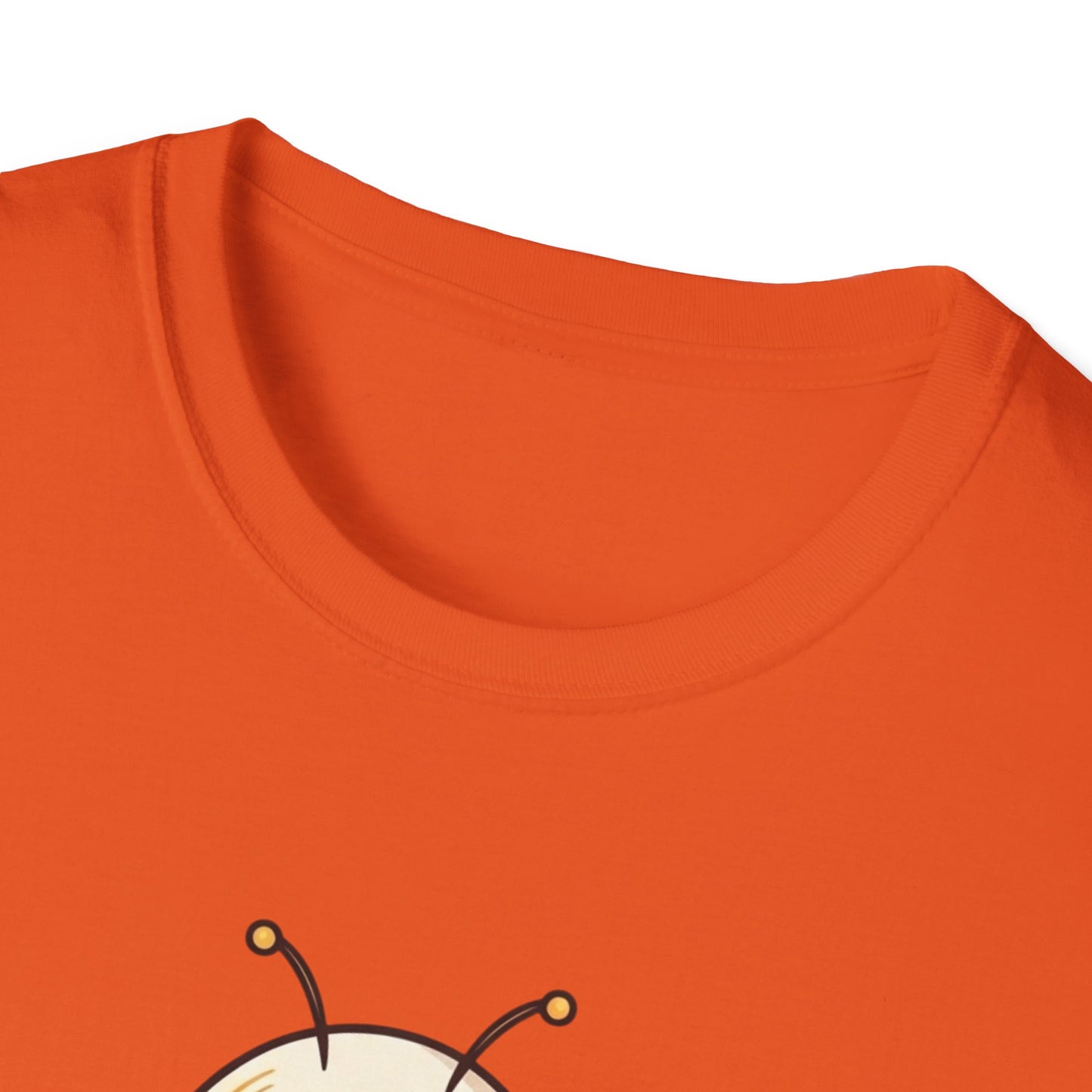 Funny Boo Bee Halloween Shirt – Cute Ghost Bee Costume Tee, Spooky Season Pun Shirt, Bee Lover Gift, Fall T-Shirt, Unisex Sizes
