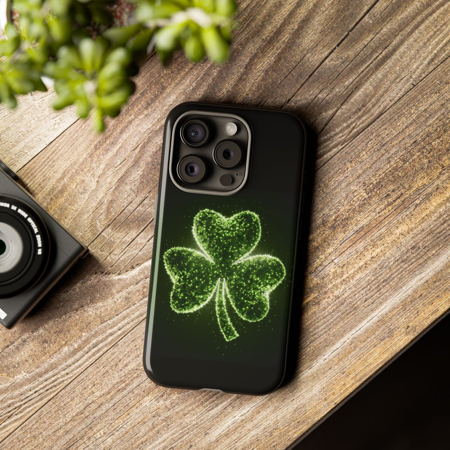 iPhone Tough Case - Shiny Shamrock Design