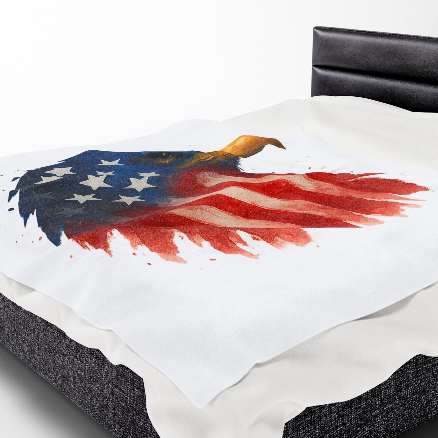 Patriotic Eagle Plush Blanket - Soft USA Flag Throw - Cozy Polyester Eagle Throw for Veterans, 4th of July, Home Decor Gift