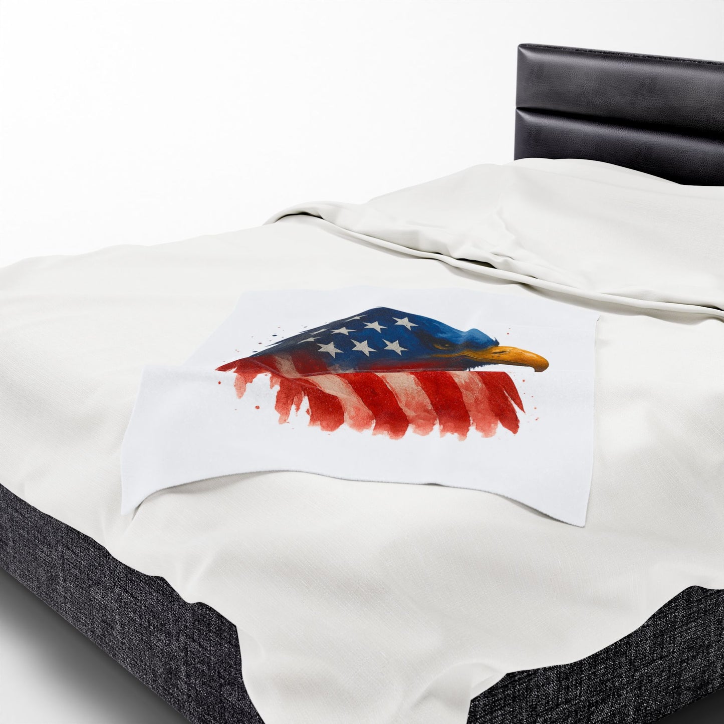 Patriotic Eagle Plush Blanket - Soft USA Flag Throw - Cozy Polyester Eagle Throw for Veterans, 4th of July, Home Decor Gift