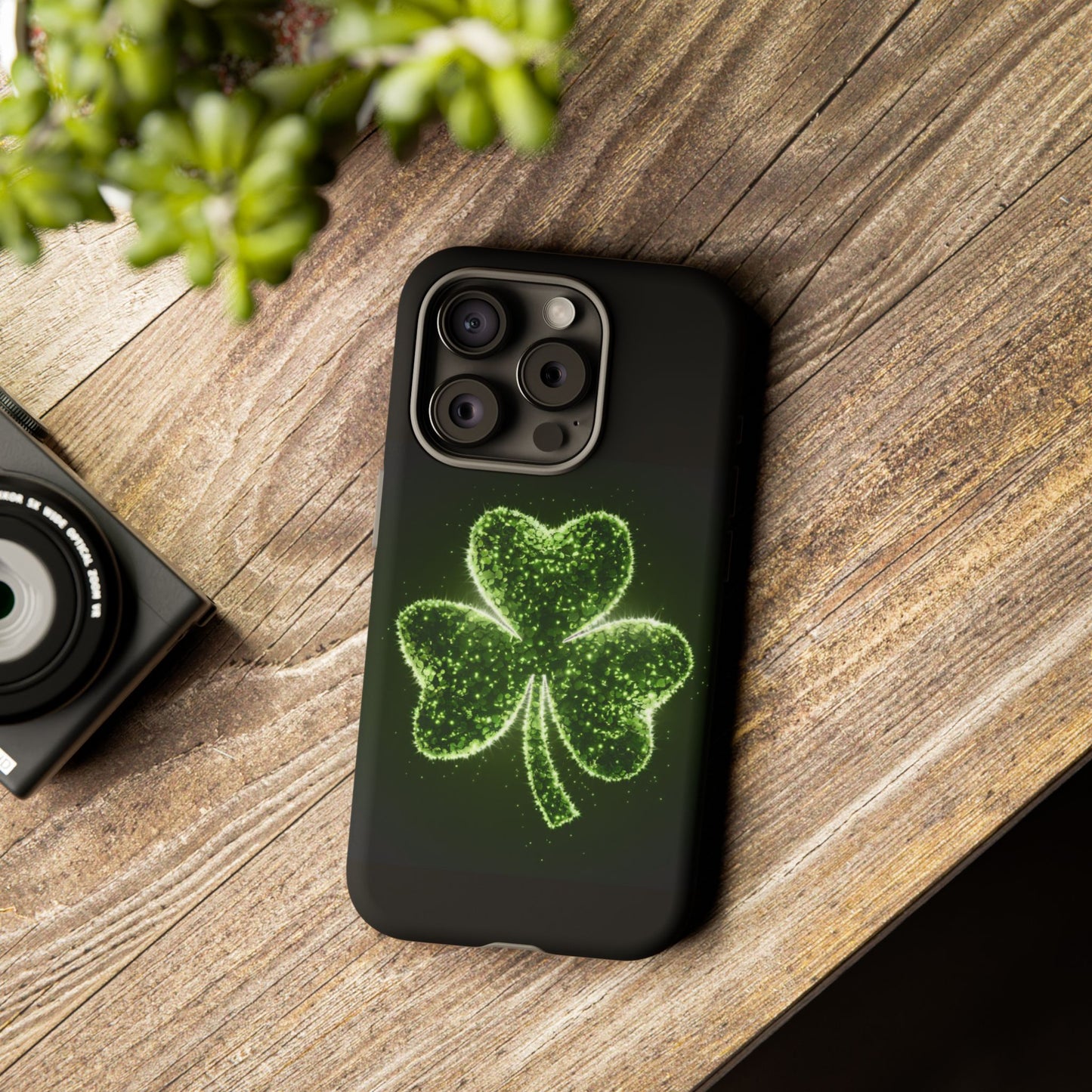 iPhone Tough Case - Shiny Shamrock Design