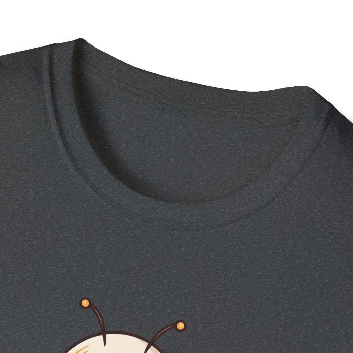 Funny Boo Bee Halloween Shirt – Cute Ghost Bee Costume Tee, Spooky Season Pun Shirt, Bee Lover Gift, Fall T-Shirt, Unisex Sizes