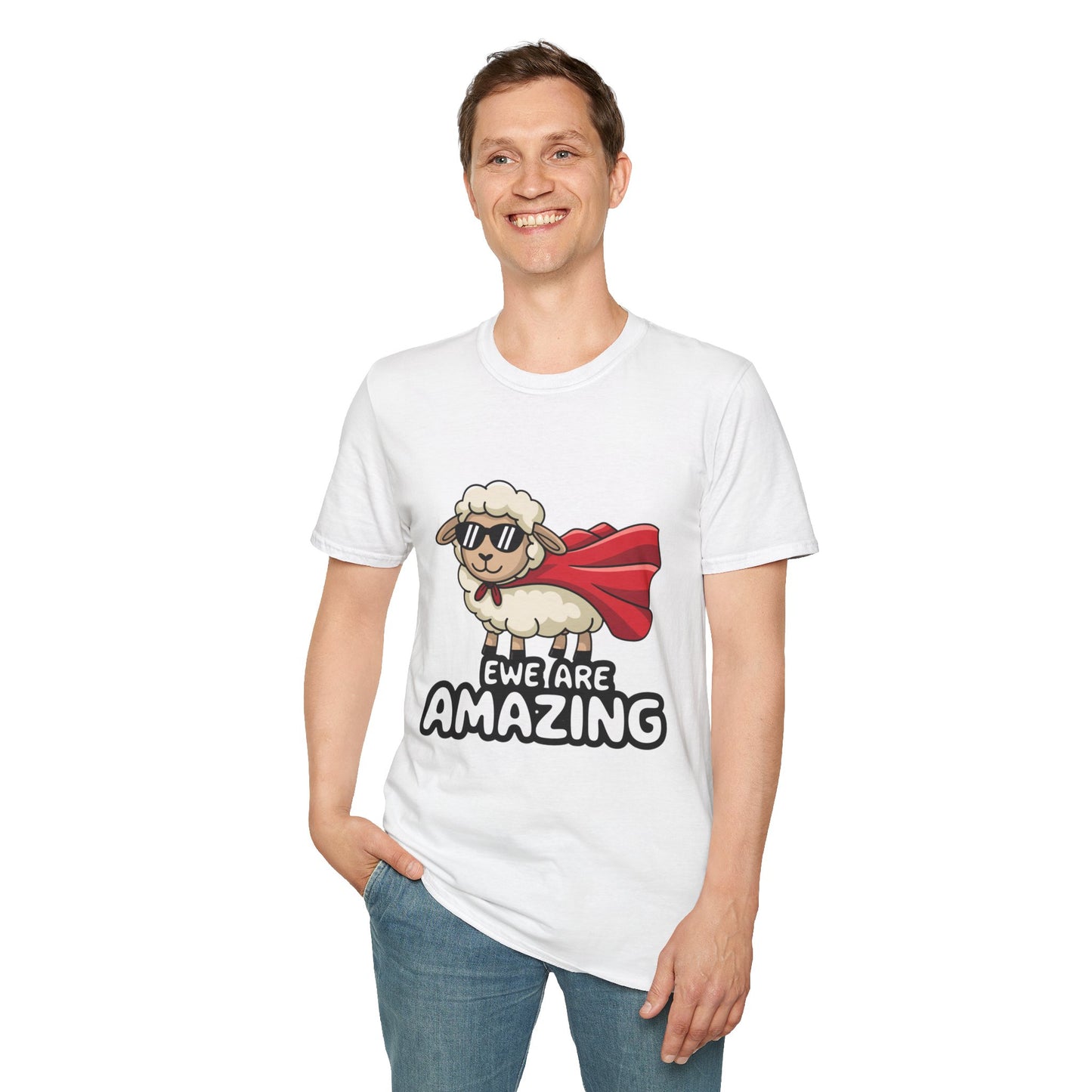 Ewe Are Amazing Funny Sheep Shirt – Cute Animal Pun T-Shirt – Superhero Lamb Graphic Tee for Farmers, Animal Lovers & Gift Giving
