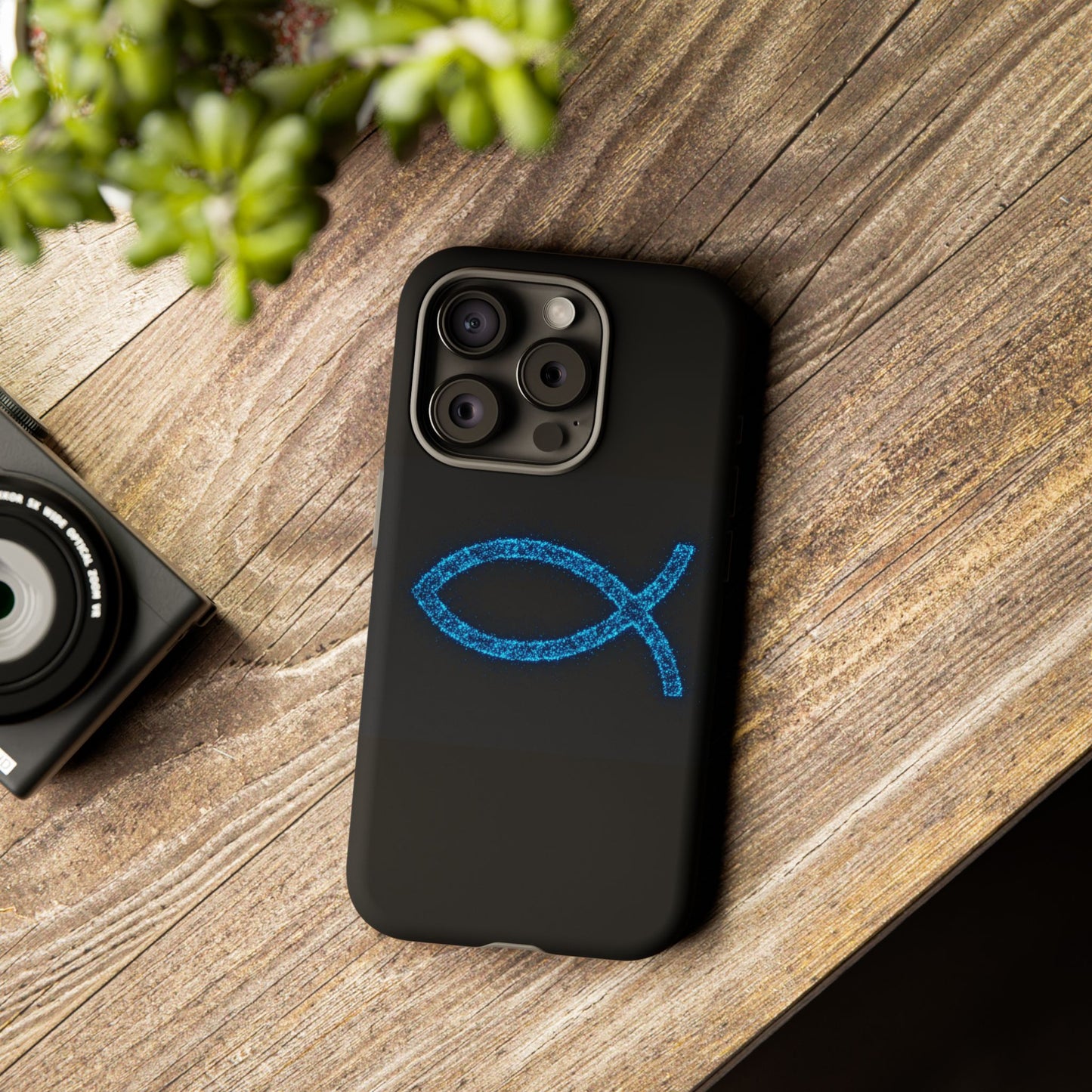 Stylish Tough iPhone Case with Sparkling Fish Design - Durable Phone Protection