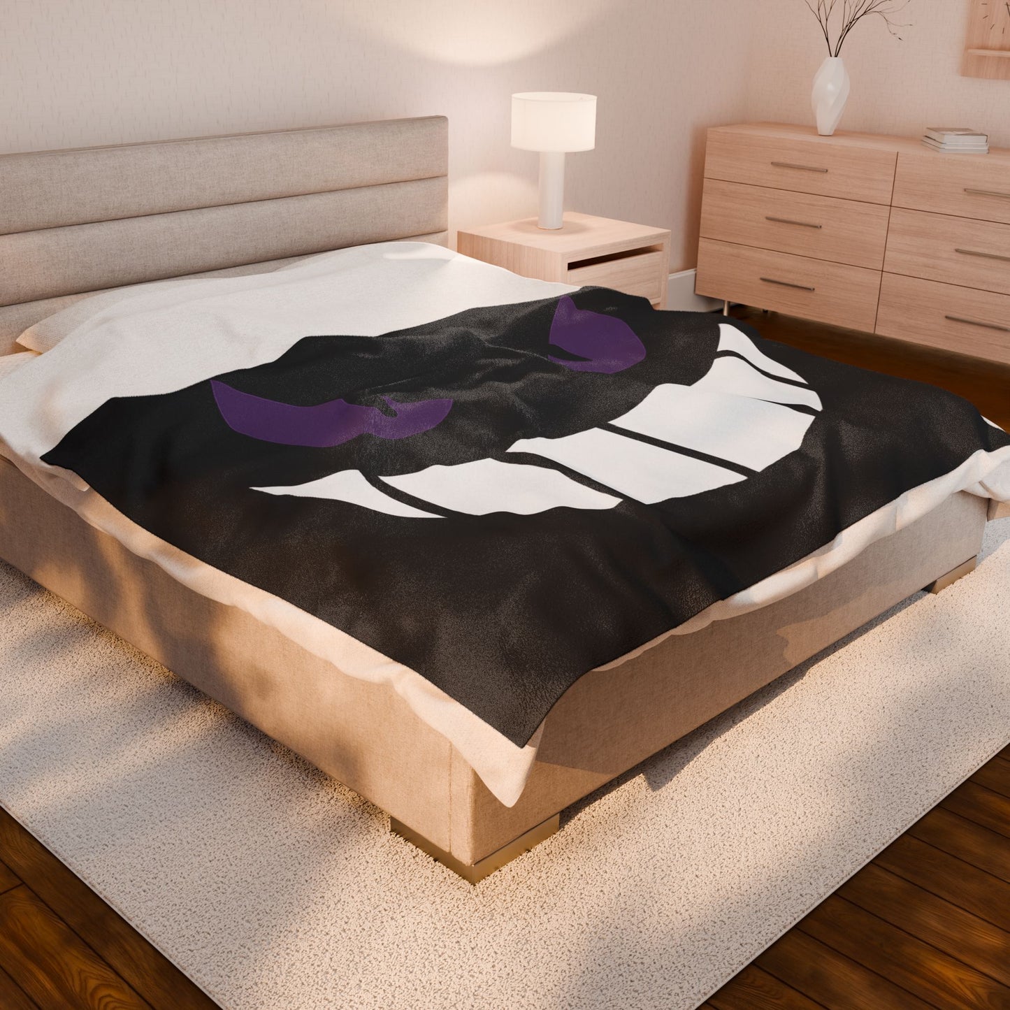 Evil Grin Blanket, Spooky Purple Eyes Throw Blanket, Creepy Cute Gamer Room Decor, Halloween Horror Bedding, Gothic Cozy Plush Blanket