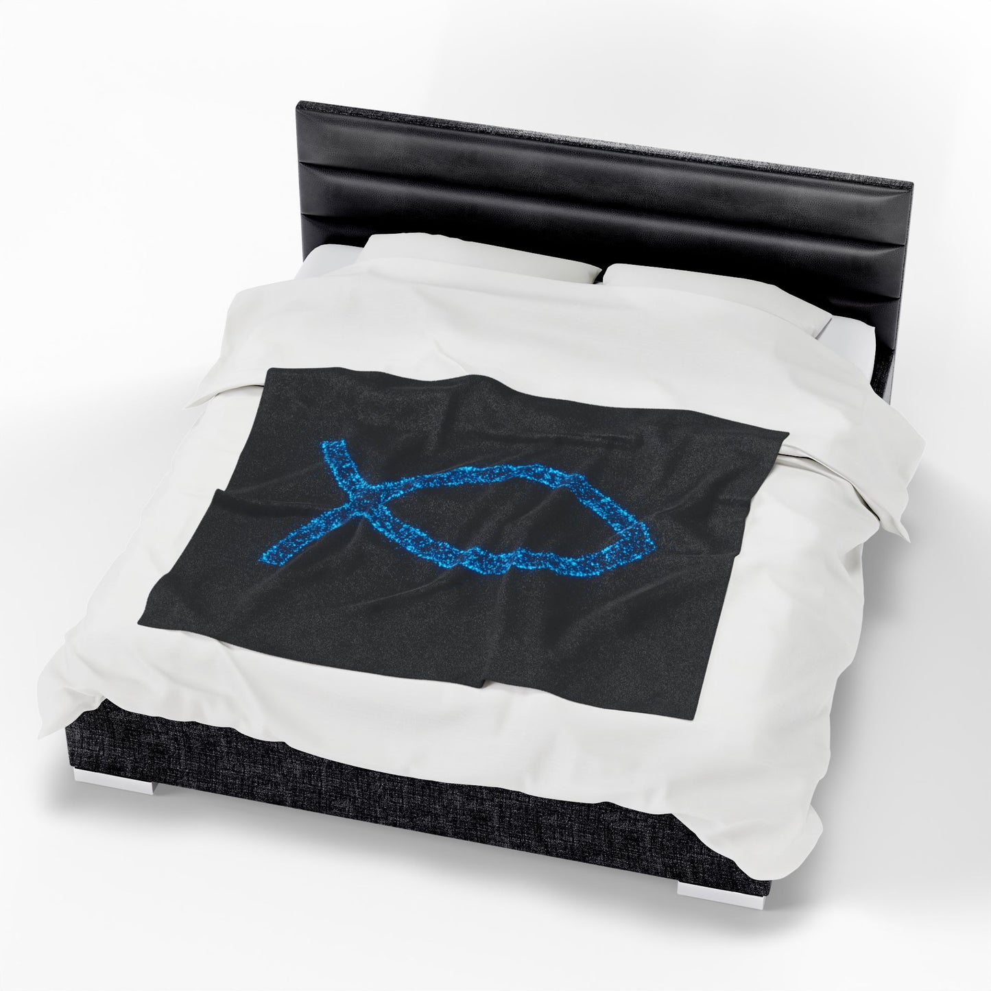 Cozy Velveteen Plush Blanket with Sparkling Blue Fish Design