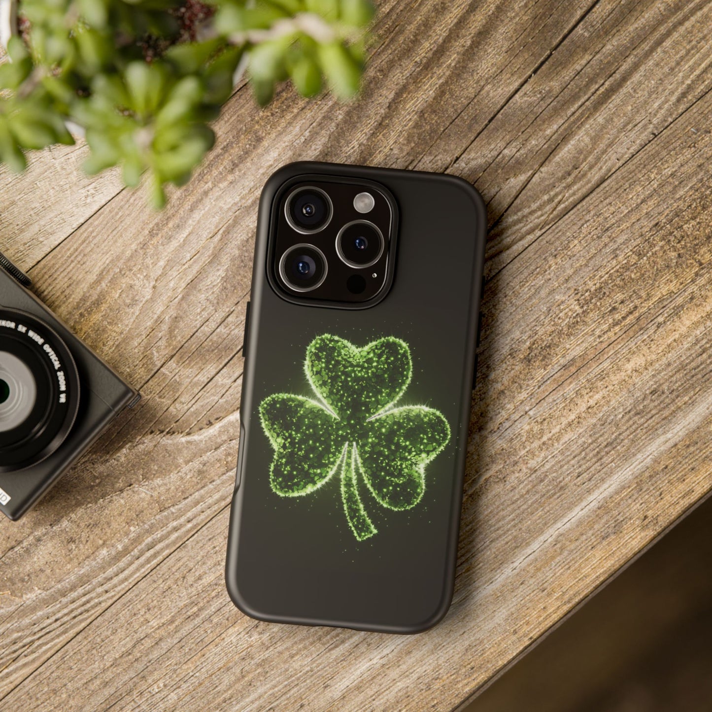 iPhone Tough Case - Shiny Shamrock Design
