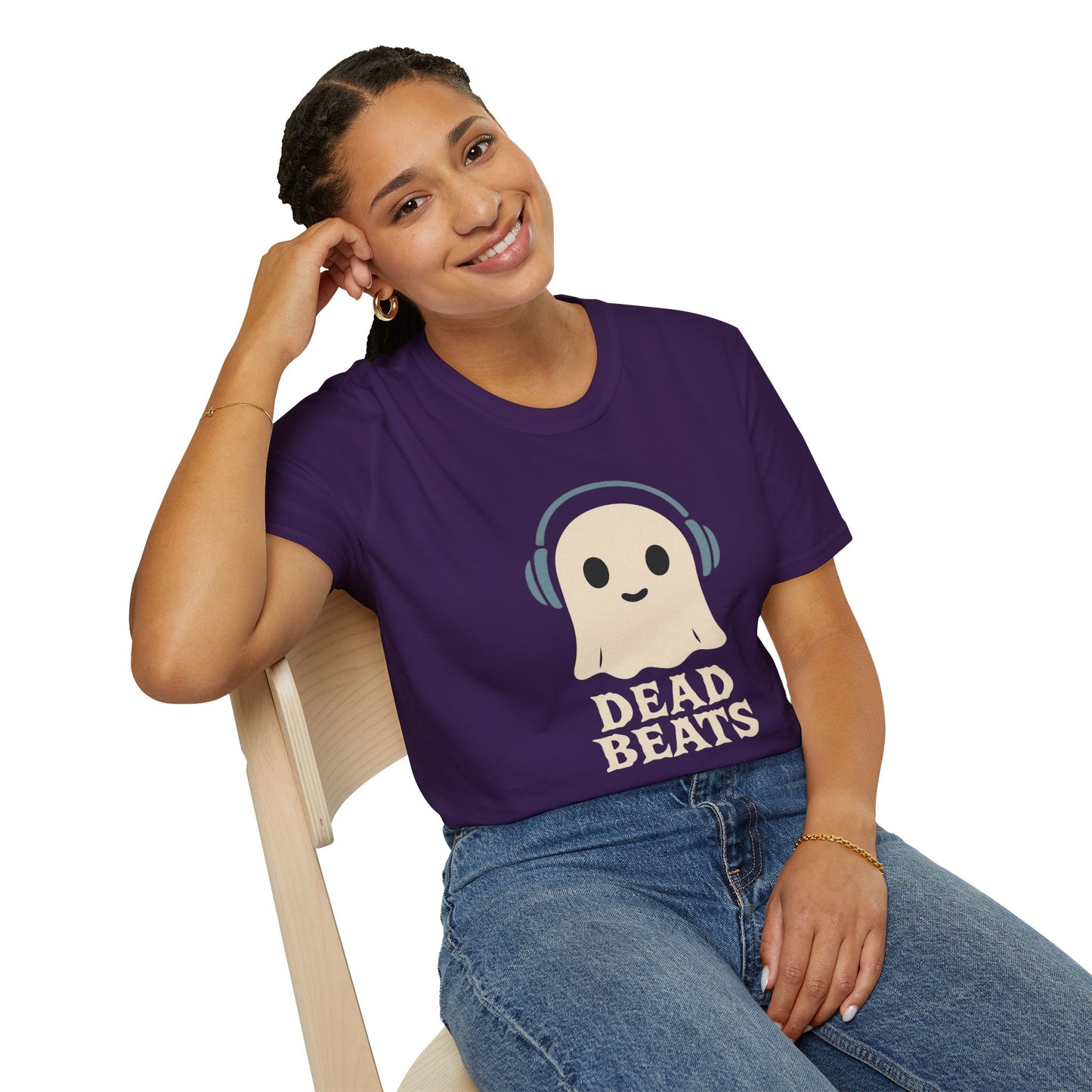 Dead Beats Ghost T-Shirt - Funny Music Halloween Shirt - Cute Ghost with Headphones Tee - Gift for DJs, Musicians and Spooky Season