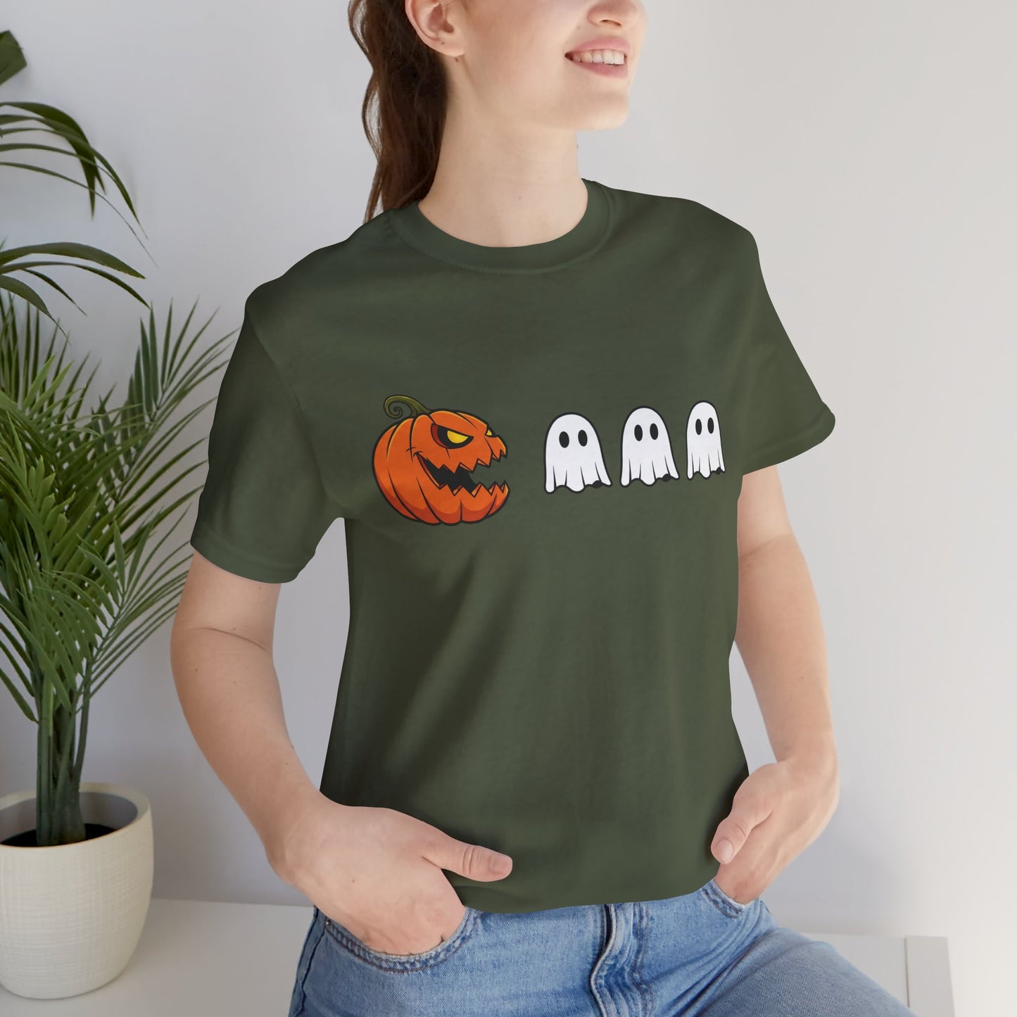 Pumpkin Pac-Man Shirt, Halloween Arcade Tee, Pumpkin Chase Ghosts Tee, Retro Gaming Halloween, Spooky Season Shirt, Vintage Game Pumpkin Top
