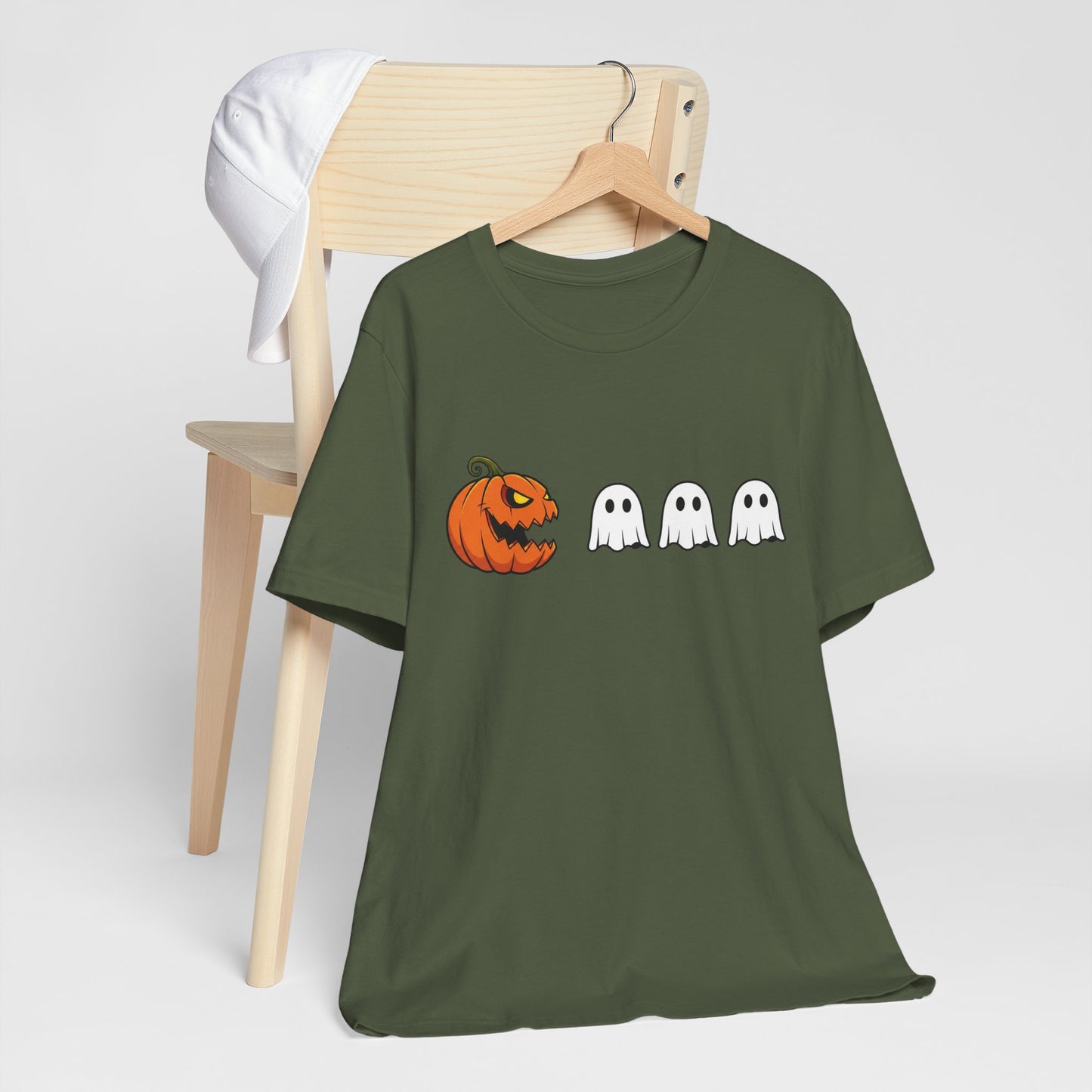 Pumpkin Pac-Man Shirt, Halloween Arcade Tee, Pumpkin Chase Ghosts Tee, Retro Gaming Halloween, Spooky Season Shirt, Vintage Game Pumpkin Top