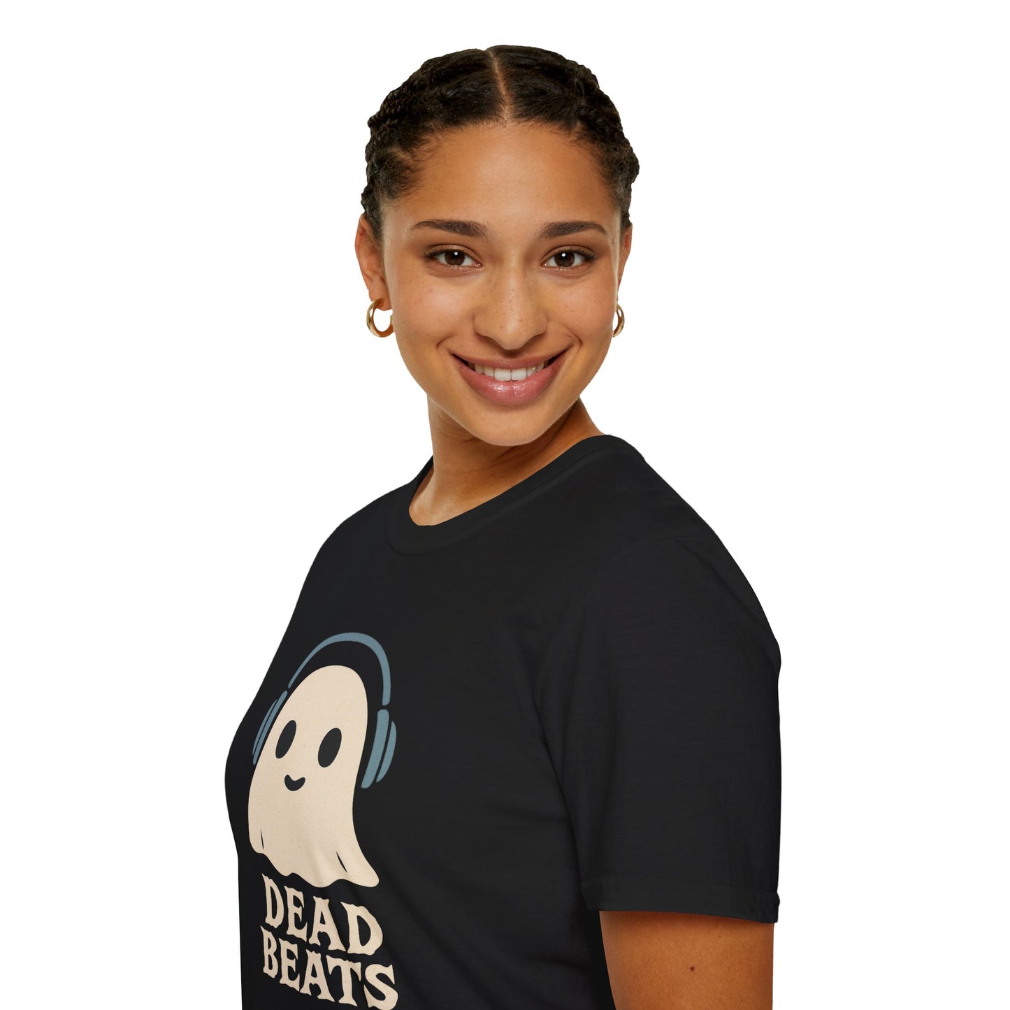 Dead Beats Ghost T-Shirt - Funny Music Halloween Shirt - Cute Ghost with Headphones Tee - Gift for DJs, Musicians and Spooky Season