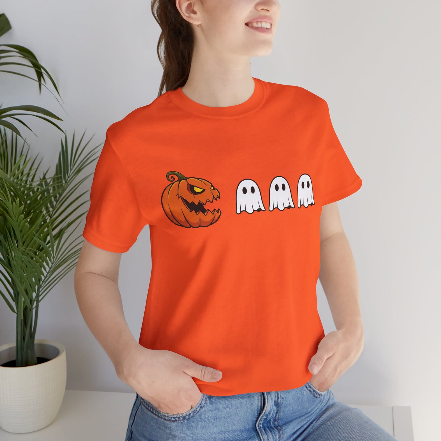 Pumpkin Pac-Man Shirt, Halloween Arcade Tee, Pumpkin Chase Ghosts Tee, Retro Gaming Halloween, Spooky Season Shirt, Vintage Game Pumpkin Top