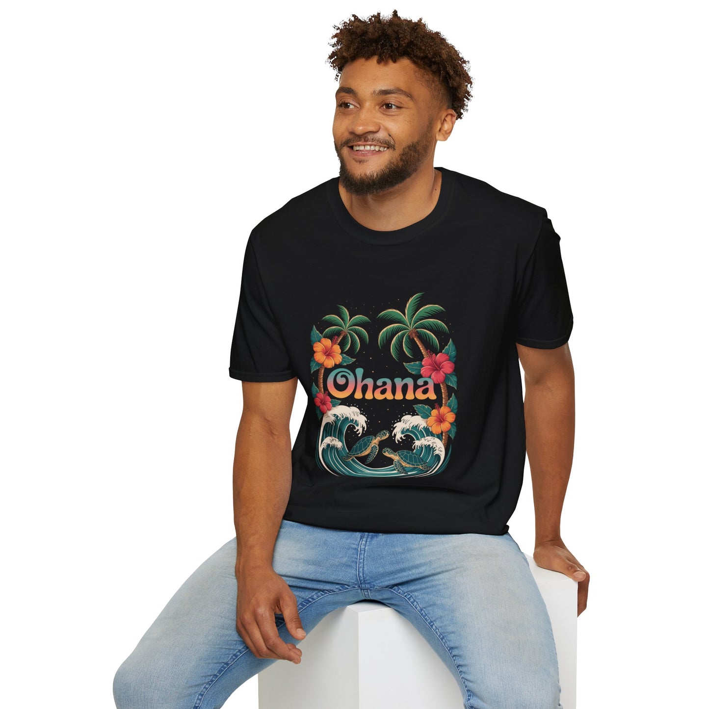 Ohana Shirt - Retro Hawaiian Sea Turtle & Palm Tree Graphic Tee - Tropical Beach Family Gift, Summer Vacation Aesthetic T-Shirt