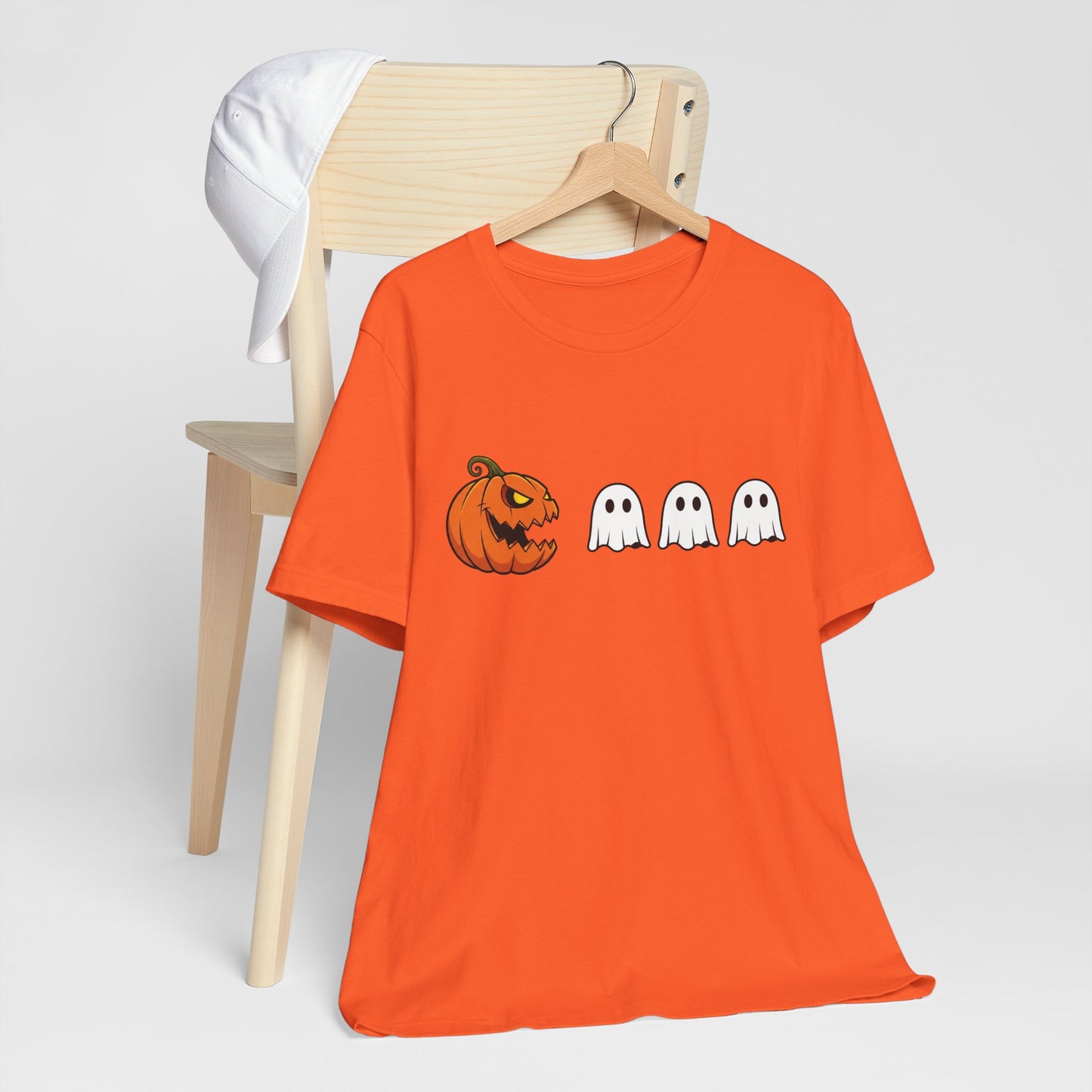 Pumpkin Pac-Man Shirt, Halloween Arcade Tee, Pumpkin Chase Ghosts Tee, Retro Gaming Halloween, Spooky Season Shirt, Vintage Game Pumpkin Top
