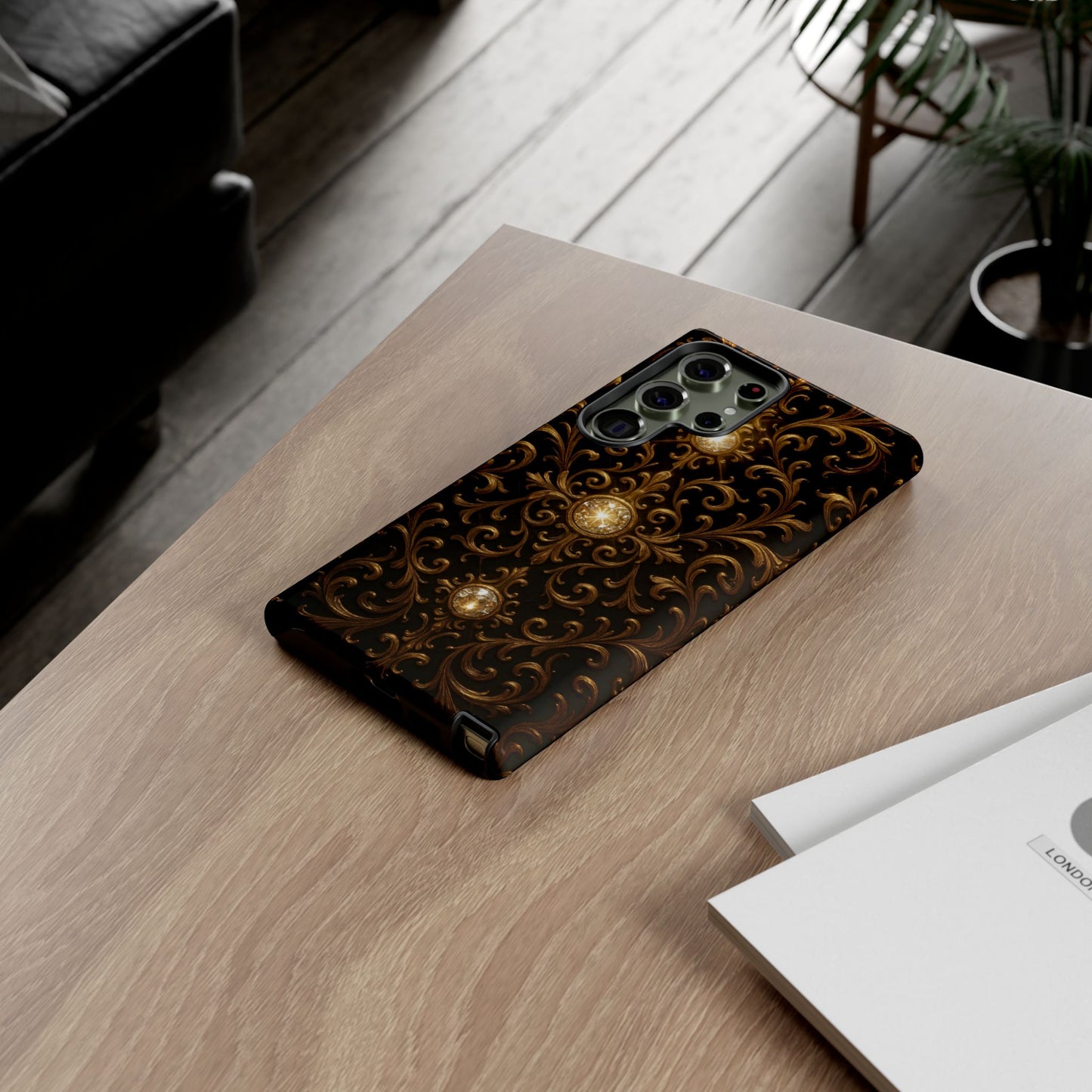 Luxury Baroque Samsung Case – Elegant Gold Ornate Floral Phone Cover for Galaxy