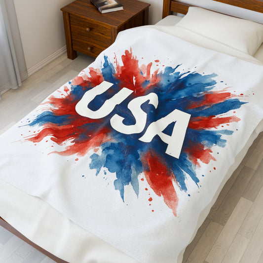 USA Plush Throw Blanket - Soft Polyester Patriotic Blanket for Bed or Couch, Red White Blue 4th of July Decor, Veteran or Citizenship Gift