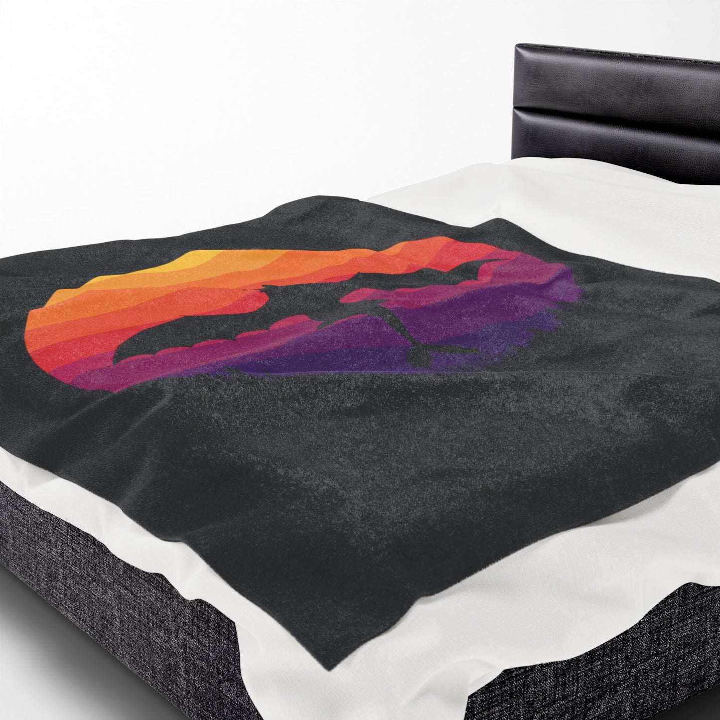 Dragon Sunset Blanket - Retro Dragon Fleece Throw - Fantasy Bedding Gift - Cool Gamer Blanket - Dragon Decor - Cozy Bed Cover for Fans
