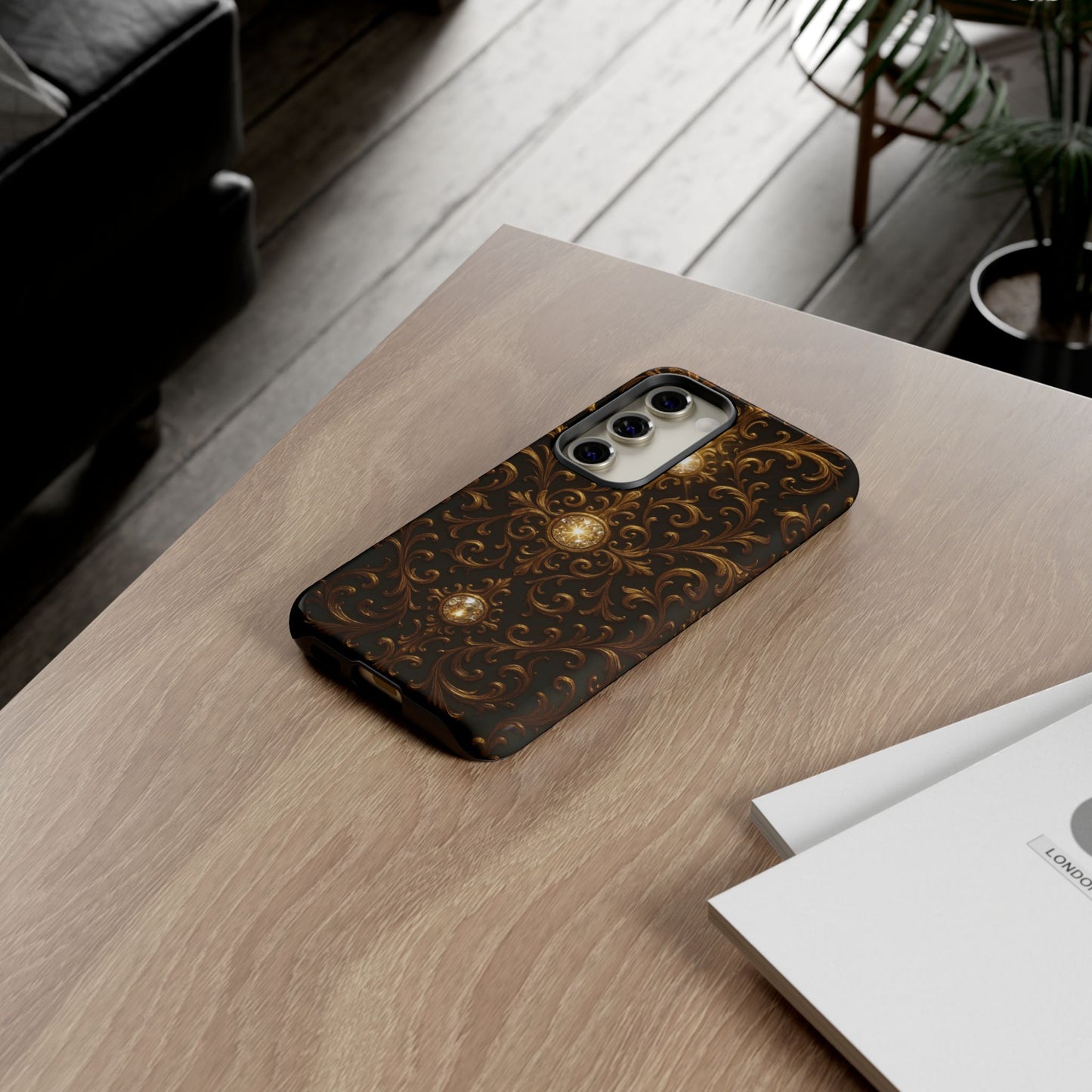 Luxury Baroque Samsung Case – Elegant Gold Ornate Floral Phone Cover for Galaxy