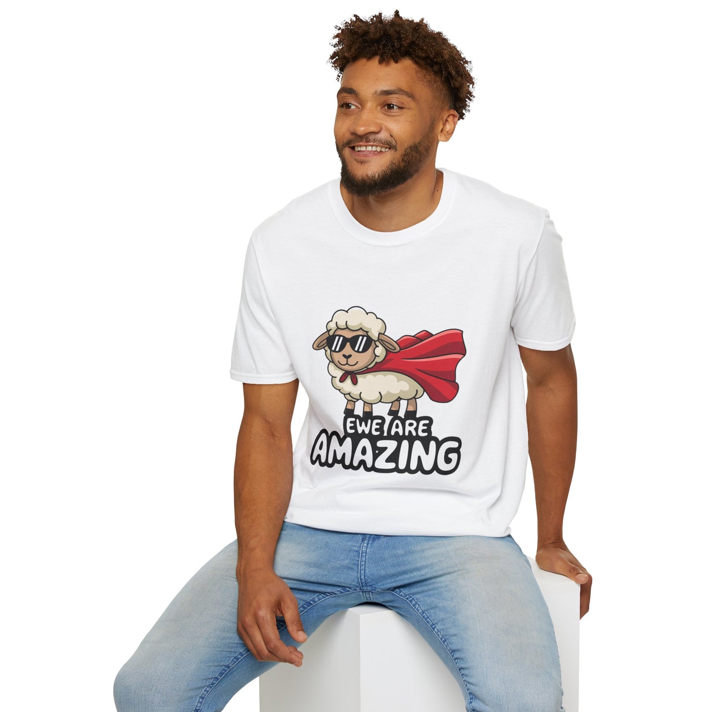 Ewe Are Amazing Funny Sheep Shirt – Cute Animal Pun T-Shirt – Superhero Lamb Graphic Tee for Farmers, Animal Lovers & Gift Giving
